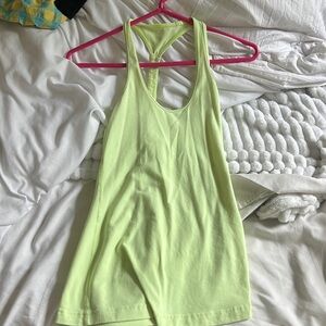Lululemon tank